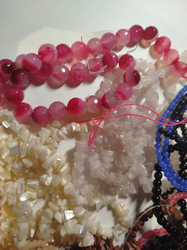 Lote Tiras Piedras Naturales Rosas y Blancas