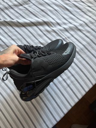 Nike Air Max 270 Negras