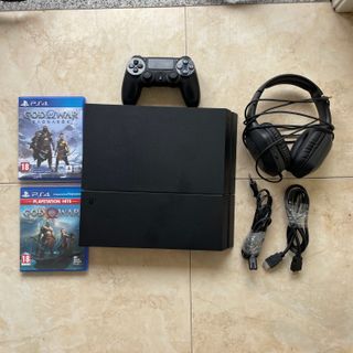 PlayStation 4 (PS4) + Mando Original + Auriculares