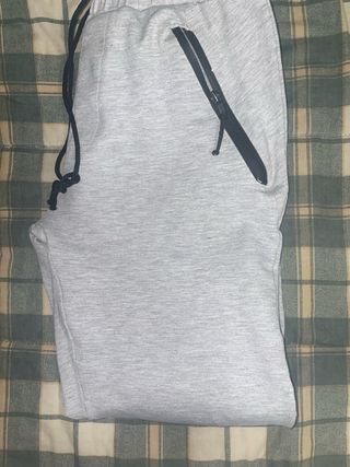 Chándal Pull&Bear Gris