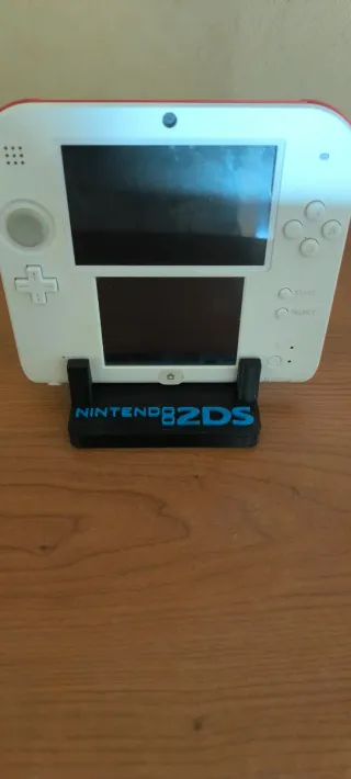 Nintendo 2DS con giochi