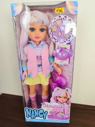 Muñeca Nancy Charms in Style