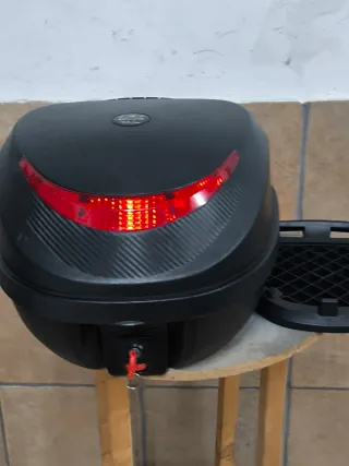 Baúl moto 