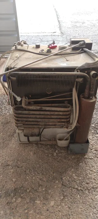 Nevera Trivalente Electrolux