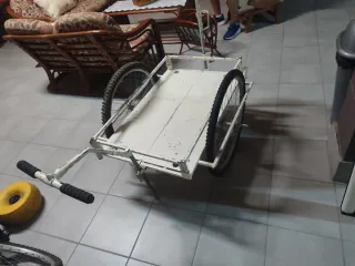 Carro de pesca con ruedas