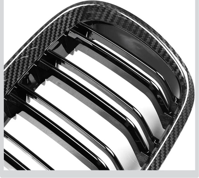 Rejillas BMW E90 E92 E93 M3 328I 335I (07-11)