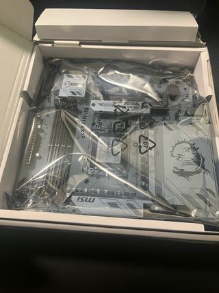 MSI B850M GAMING PLUS WIFI DDR5