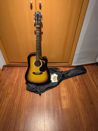 Guitarra Electroacústica Fender Squier