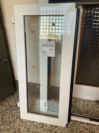 Ventana a medida sin estrenar