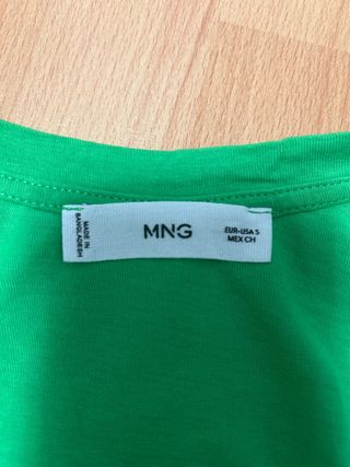 Camiseta Mango verde talla S
