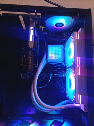 PC Gaming + Monitor 180Hz