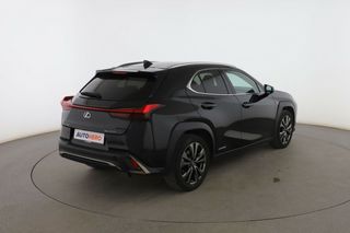Lexus UX 250h F SPORT