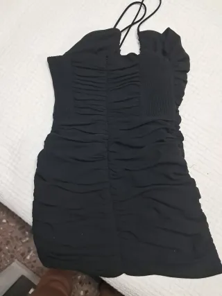 Vestido fiesta negro tirantes fruncido