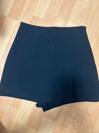 Short Zara Negro Talla M