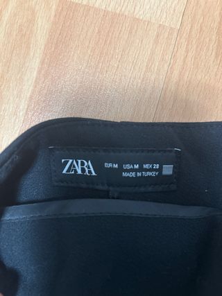 Short Zara Negro Talla M