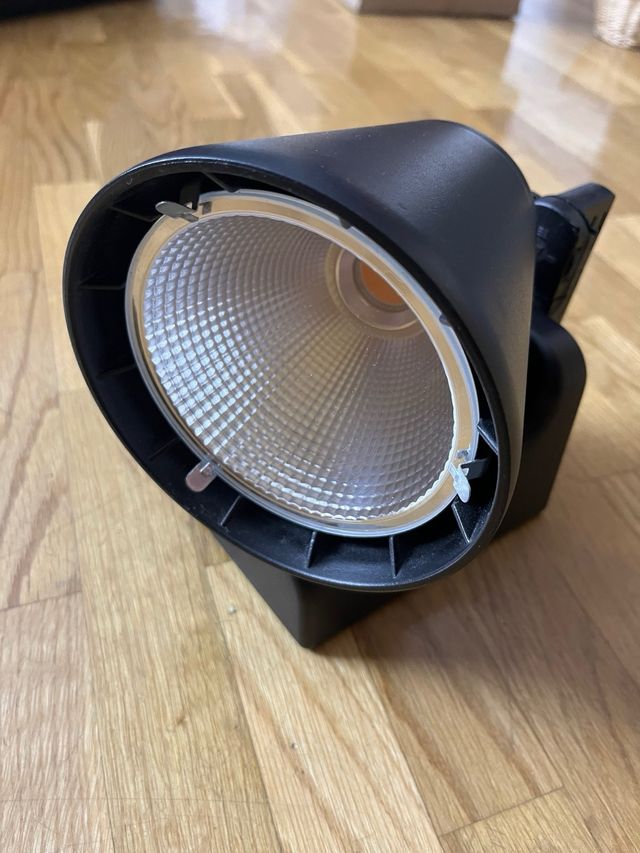 Refletor LED Unipro Preto