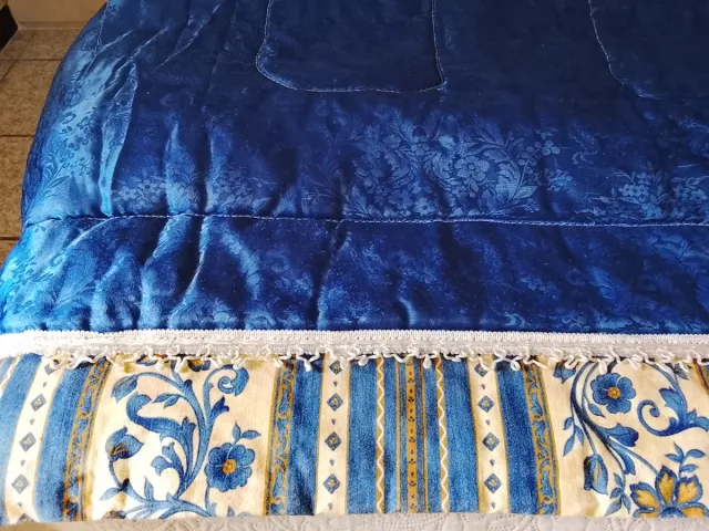 Piumone matrimoniale blu e oro