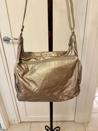 Bolso Kipling Dorado y Plateado original 