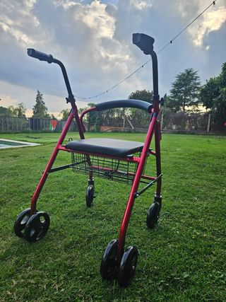 Andador OrtoPrime ROLLATOR. Nuevo