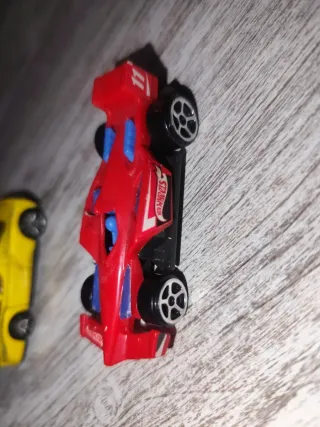Lotto di 5 auto Hot Wheels