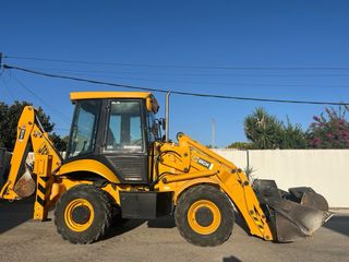 Retroexcavadora Mixta JCB 2CX