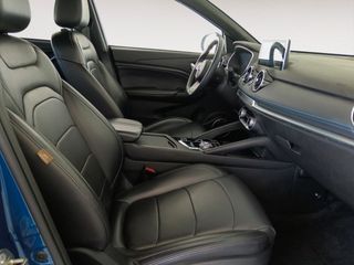 Seres 3 Luxury