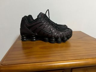 Nike Shox Hombre Negro/Morado