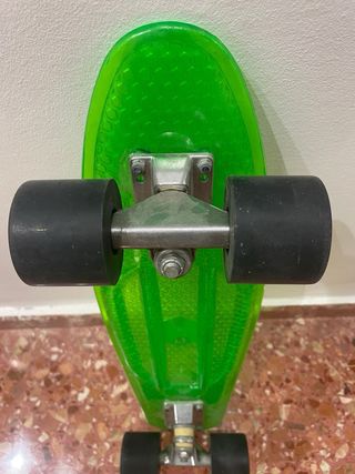 Penny Board Verde Transparente