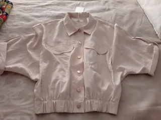 Chaqueta Zara chica.