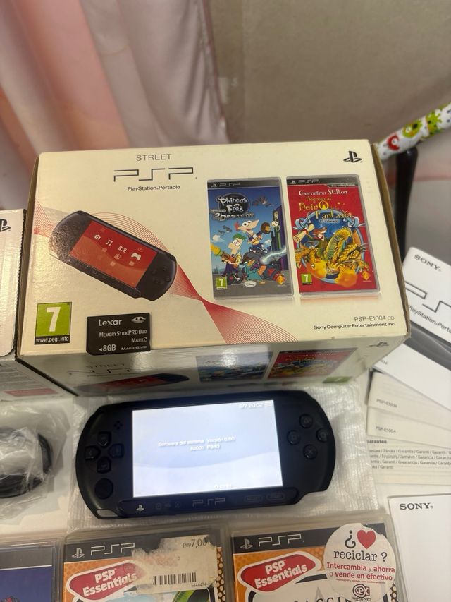 Consola PSP Street Negra completa con juegos