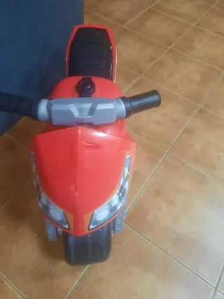 Moto  de niño muy bonito