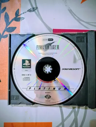 Final Fantasy VII PlayStation Platinum Completo