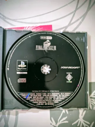 Final Fantasy VII PlayStation Platinum Completo