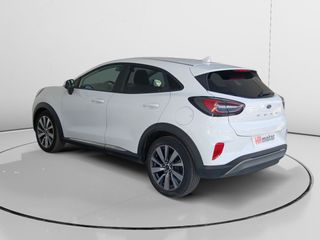 Ford Puma Hybrid Titanium