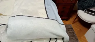 Manta Matrimonio Fleece Azul y Blanco