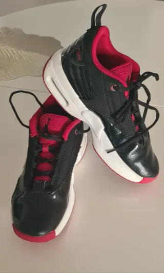 Zapatillas Jordan Nike Talla 39-40