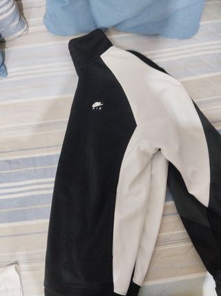 Sudadera Nike Air Negra y Blanca