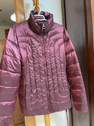 Chaqueta Morada Metalizada Ligera