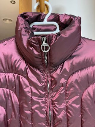 Chaqueta Morada Metalizada Ligera