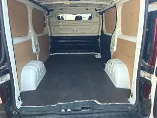 ALQUILER DE FURGONETAS O ROSAL Y VIGO