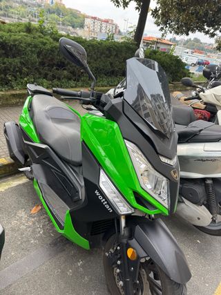 Moto Wottan 125 Scooter Verde