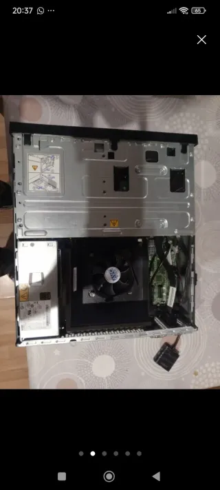 Pantalla HP y CPU Lenovo