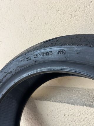 Pirelli Diablo Supercorsa SP 180/55ZR17