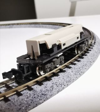 LOTE ΚΑΤΟ 2 chasis motor locomotora tren tranvía N
