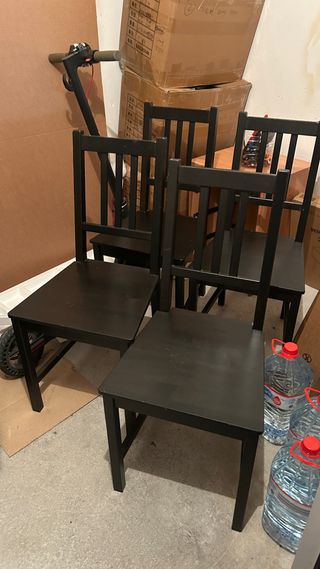 Juego de 4 sillas de comedor de madera