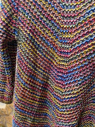 Jersey de punto crochet asimétrico multicolor