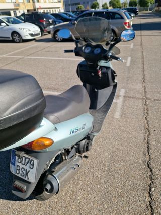 Moto scooter Daelim NS 125 III
