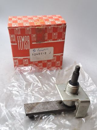 Eje Limpiaparabrisas FEMSA Seat 850 Lado Conductor