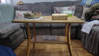 Mesilla auxiliar madera y cristal