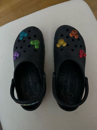 Crocs 